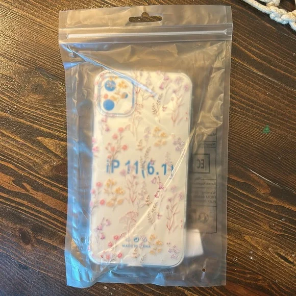 Floral Pattern iPhone 11 Case - clear/floral - Picture 3 of 3